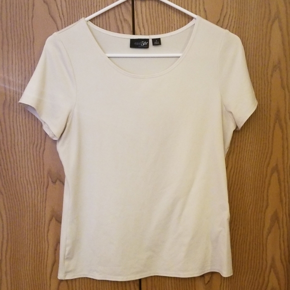 East 5th Tops - ❤️East 5th Essentials White Scoop T-Shirt/Blouse